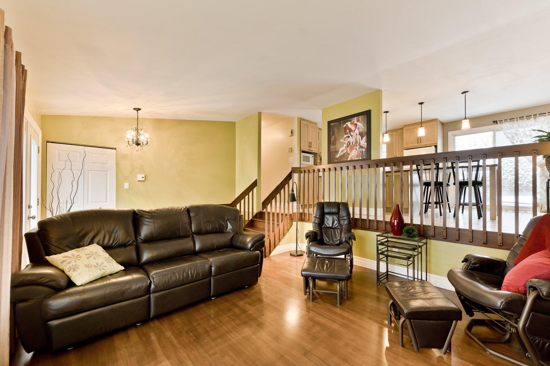 









992


Rue du Sieur-d'iberville

,
Sherbrooke (Les Nations),




QC
J1H6B8

