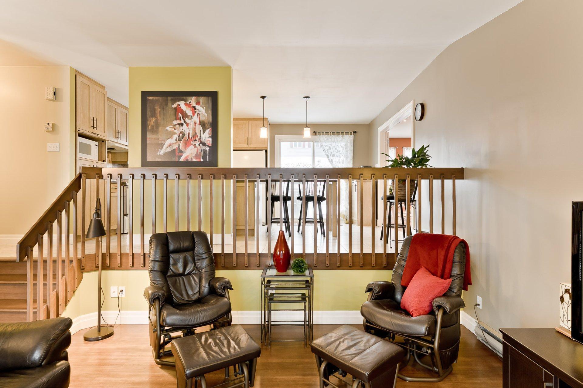 









992


Rue du Sieur-d'iberville

,
Sherbrooke (Les Nations),




QC
J1H6B8

