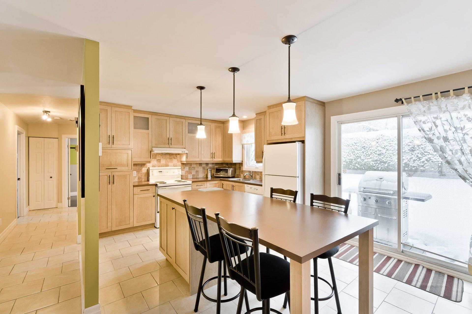 









992


Rue du Sieur-d'iberville

,
Sherbrooke (Les Nations),




QC
J1H6B8

