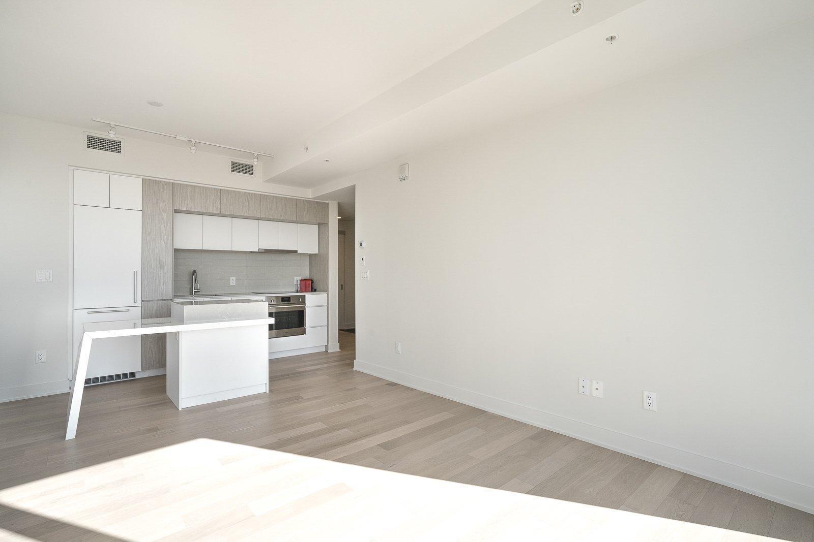 









1288


Rue St-Antoine O.

, 713,
Montréal (Ville-Marie),




QC
H3C0X6

