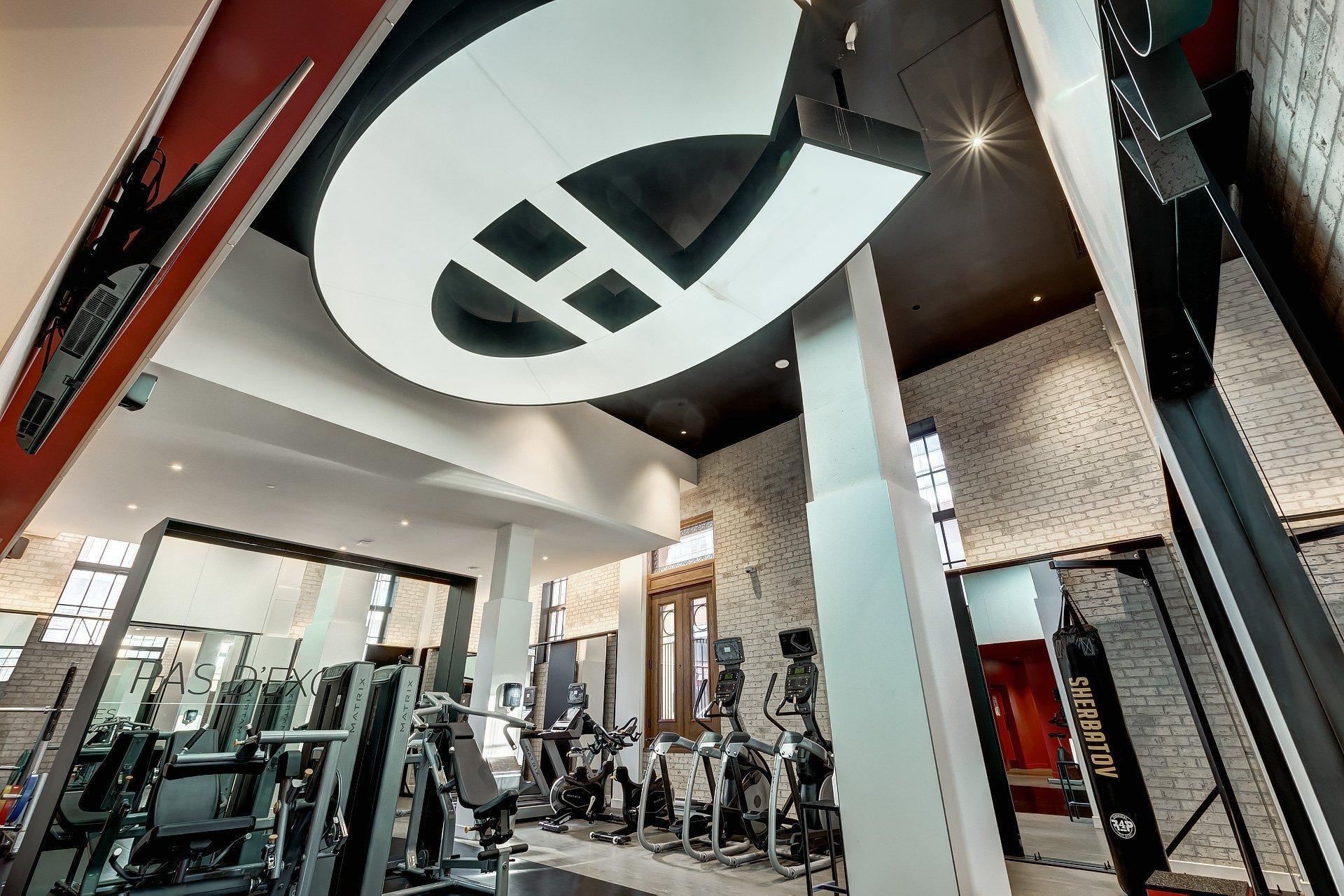 









1288


Rue St-Antoine O.

, 507,
Montréal (Ville-Marie),




QC
H3C0X6

