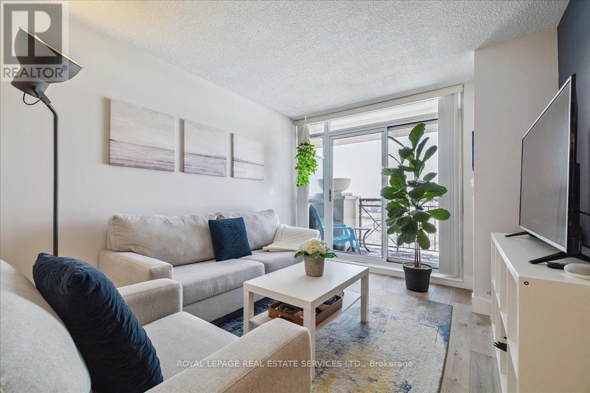 












802 - 2379 CENTRAL PARK DRIVE

,
Oakville,




Ontario
L6H0E3

