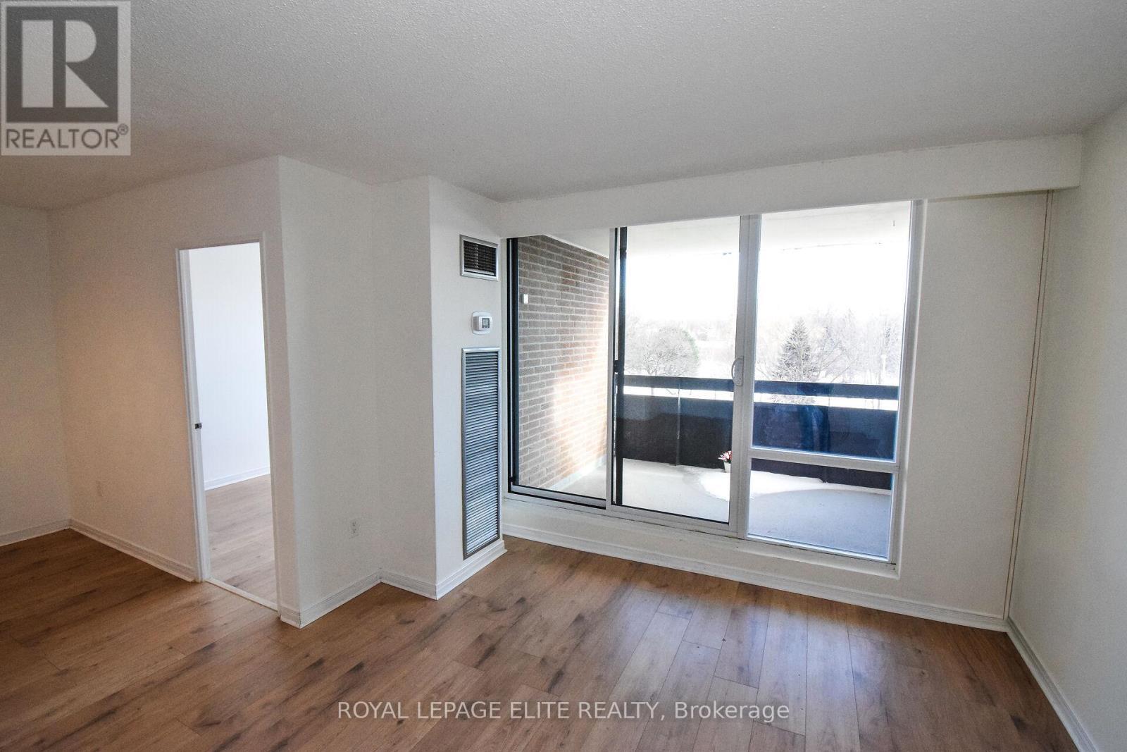 












302 - 362 THE EAST MALL W

,
Toronto,




Ontario
M9B6C4

