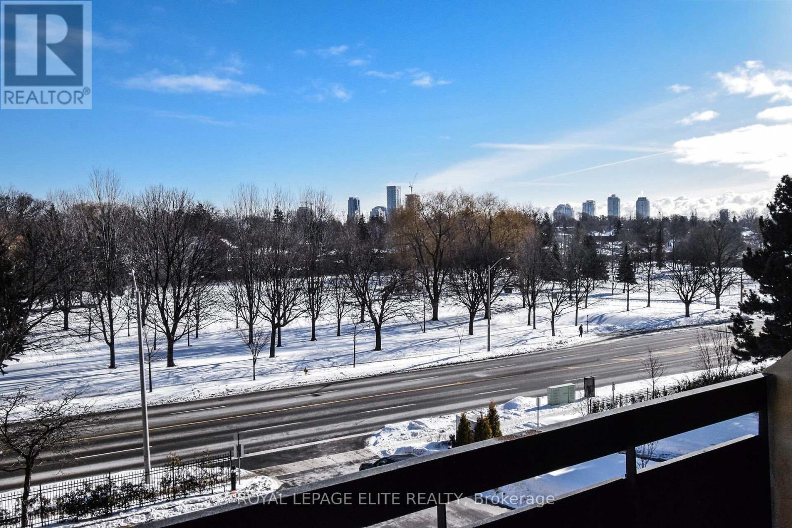 












302 - 362 THE EAST MALL W

,
Toronto,




Ontario
M9B6C4

