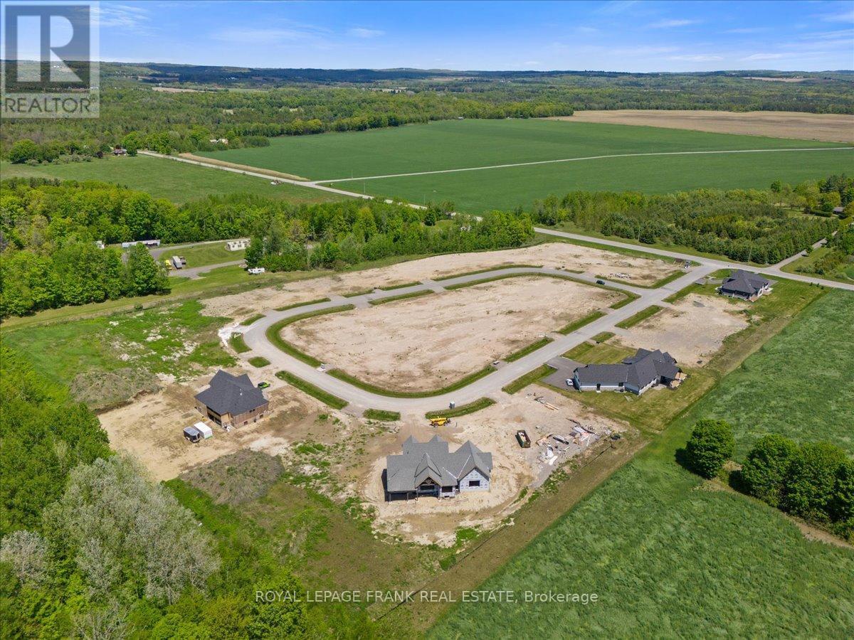 












5422 WINFIELD DRIVE

,
Port Hope,







Ontario
L1A0G1

