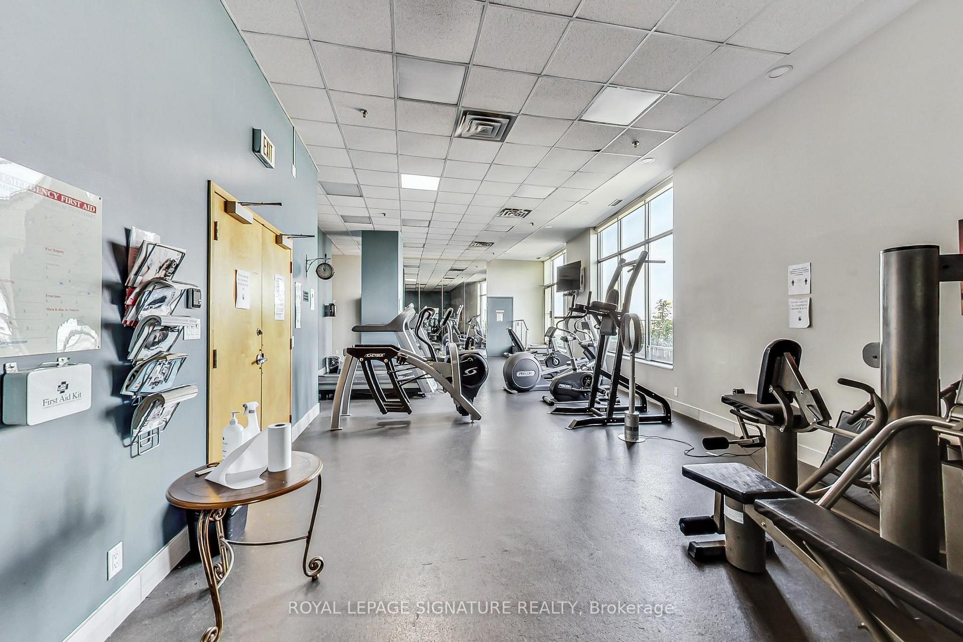 









700


King

Street West, 801,
Toronto,




ON
M5V 2Y6

