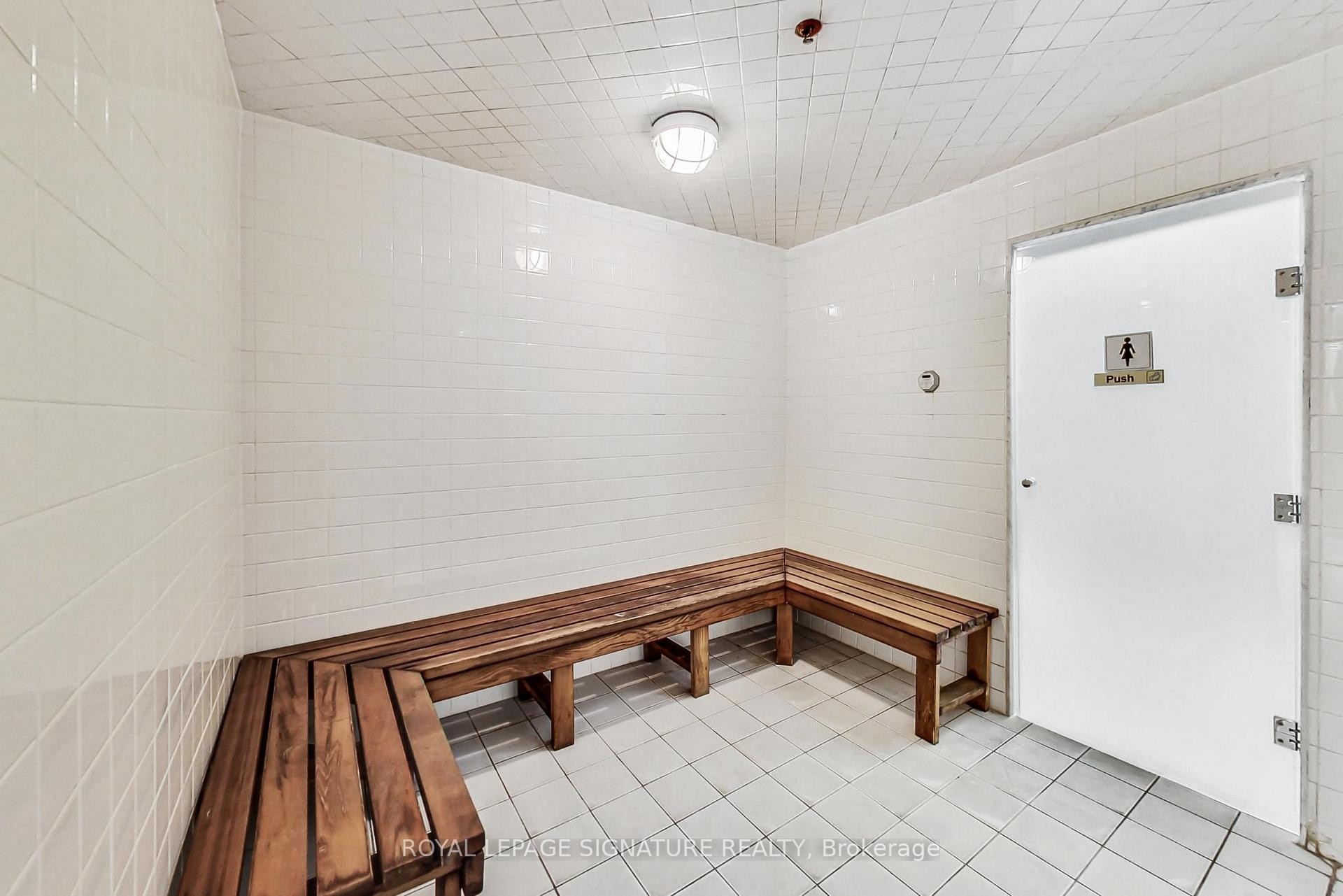 









700


King

Street West, 801,
Toronto,




ON
M5V 2Y6

