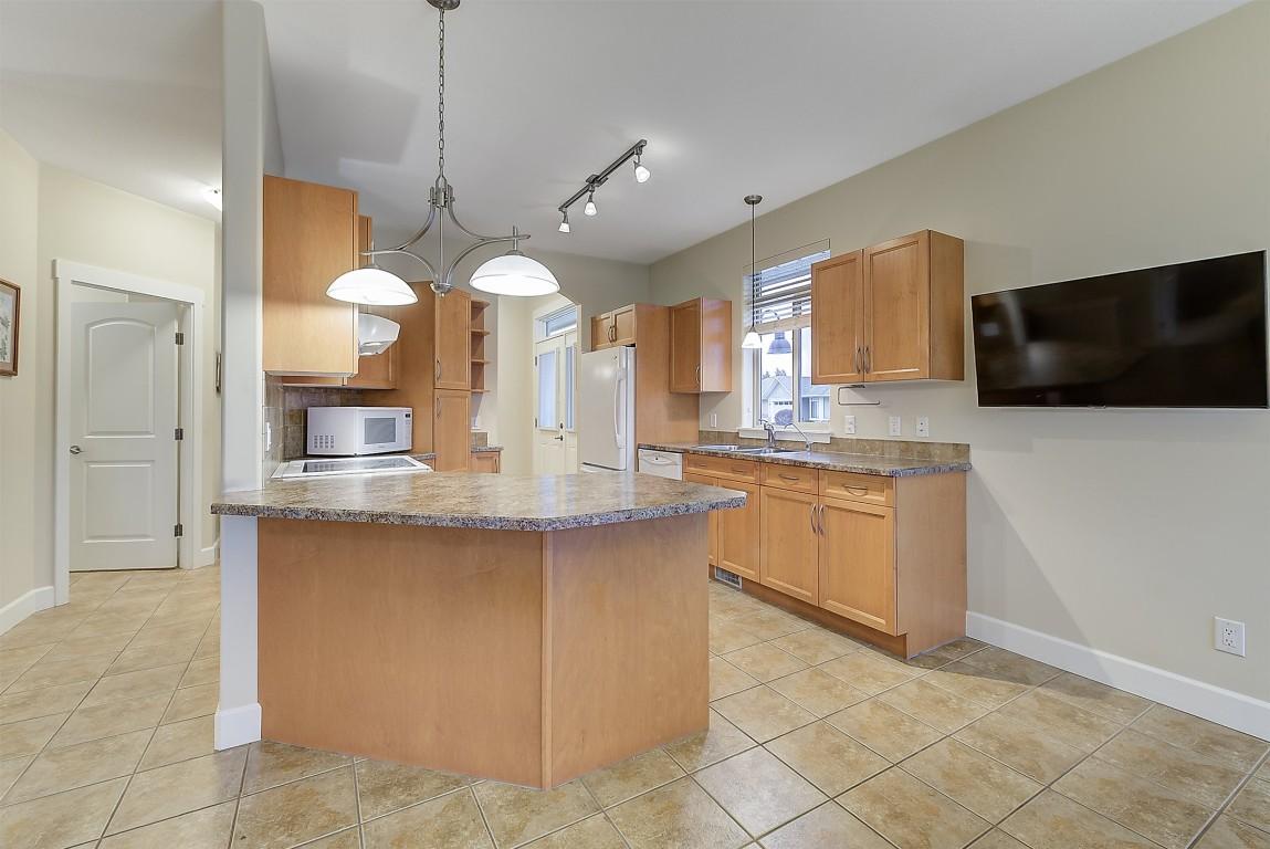 









4035


Gellatly

Road, 135,
West Kelowna,




BC
V4T 1R7

