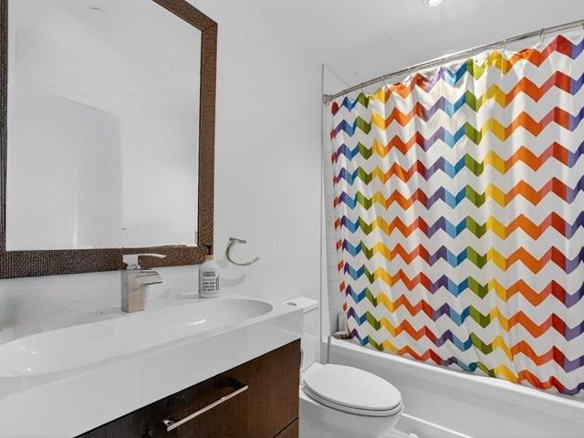 









276


Av. St-Louis

,
Pointe-Claire,




QC
H9R4X7

