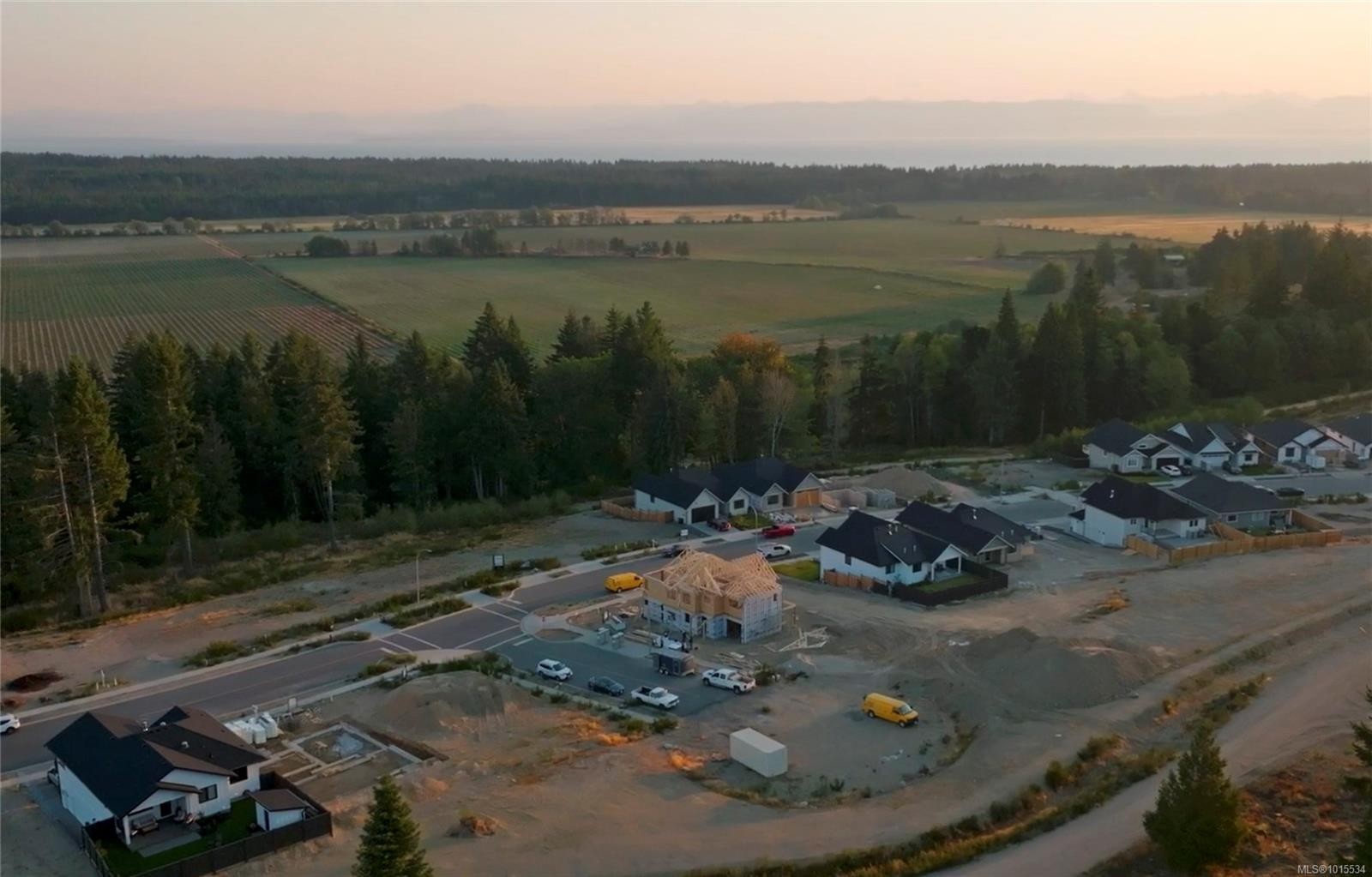 









695


Westminster

Blvd,
Courtenay,




BC
V9N 0E1

