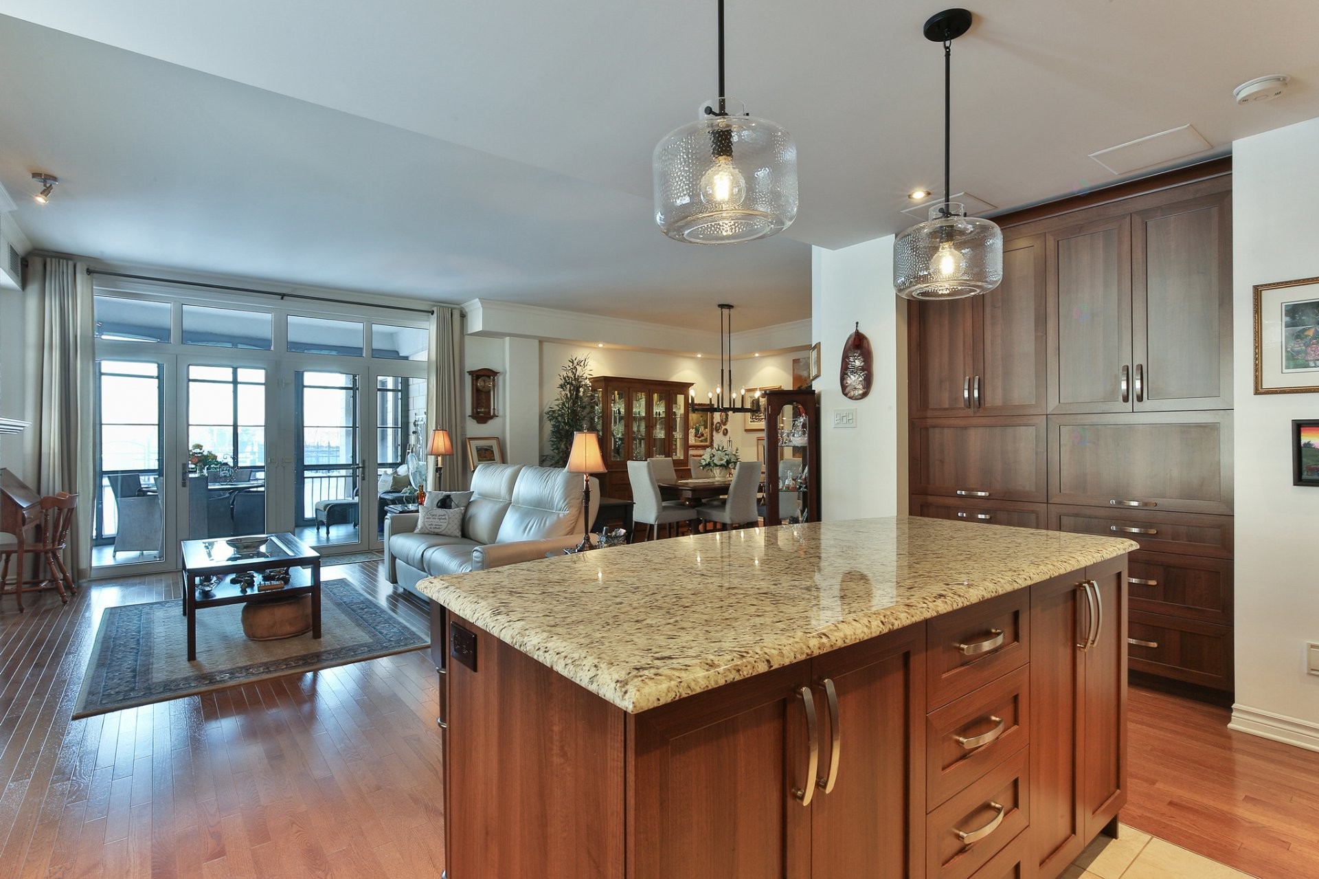 









25


Rue St-Hubert

, 101,
Saint-Jean-sur-Richelieu,




QC
J3B0C5

