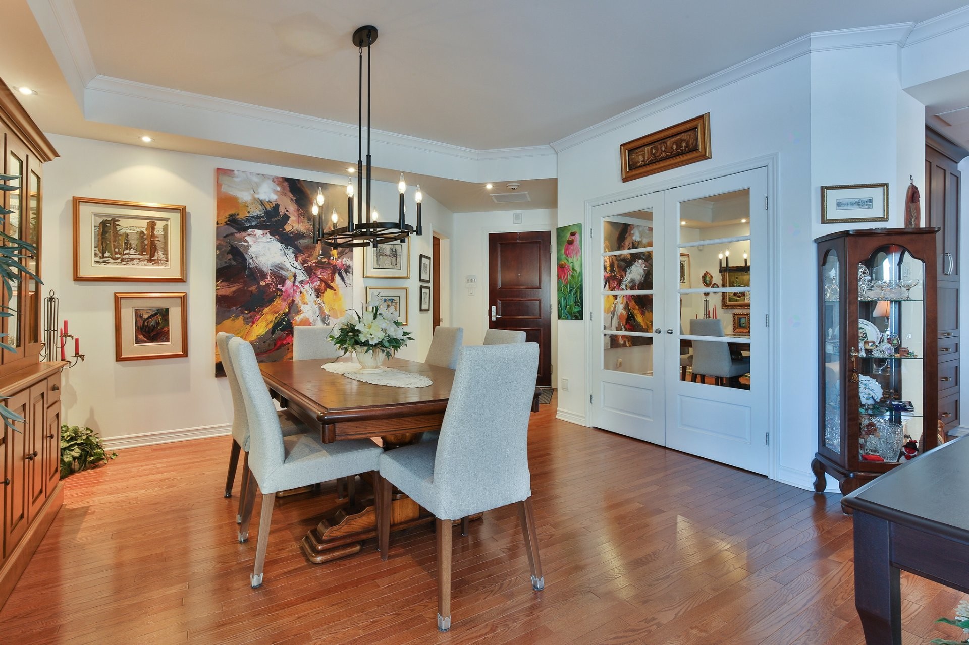 









25


Rue St-Hubert

, 101,
Saint-Jean-sur-Richelieu,




QC
J3B0C5

