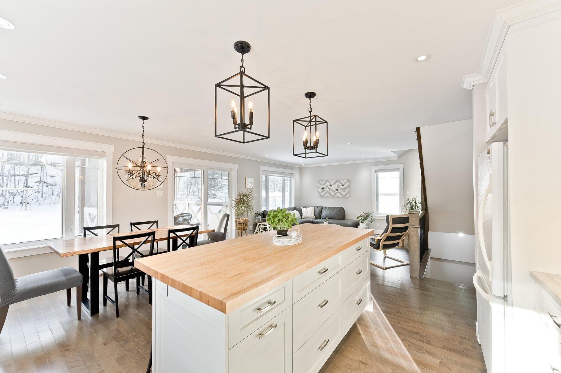 









6


Rue Armand

,
Compton,




QC
J0B1L0

