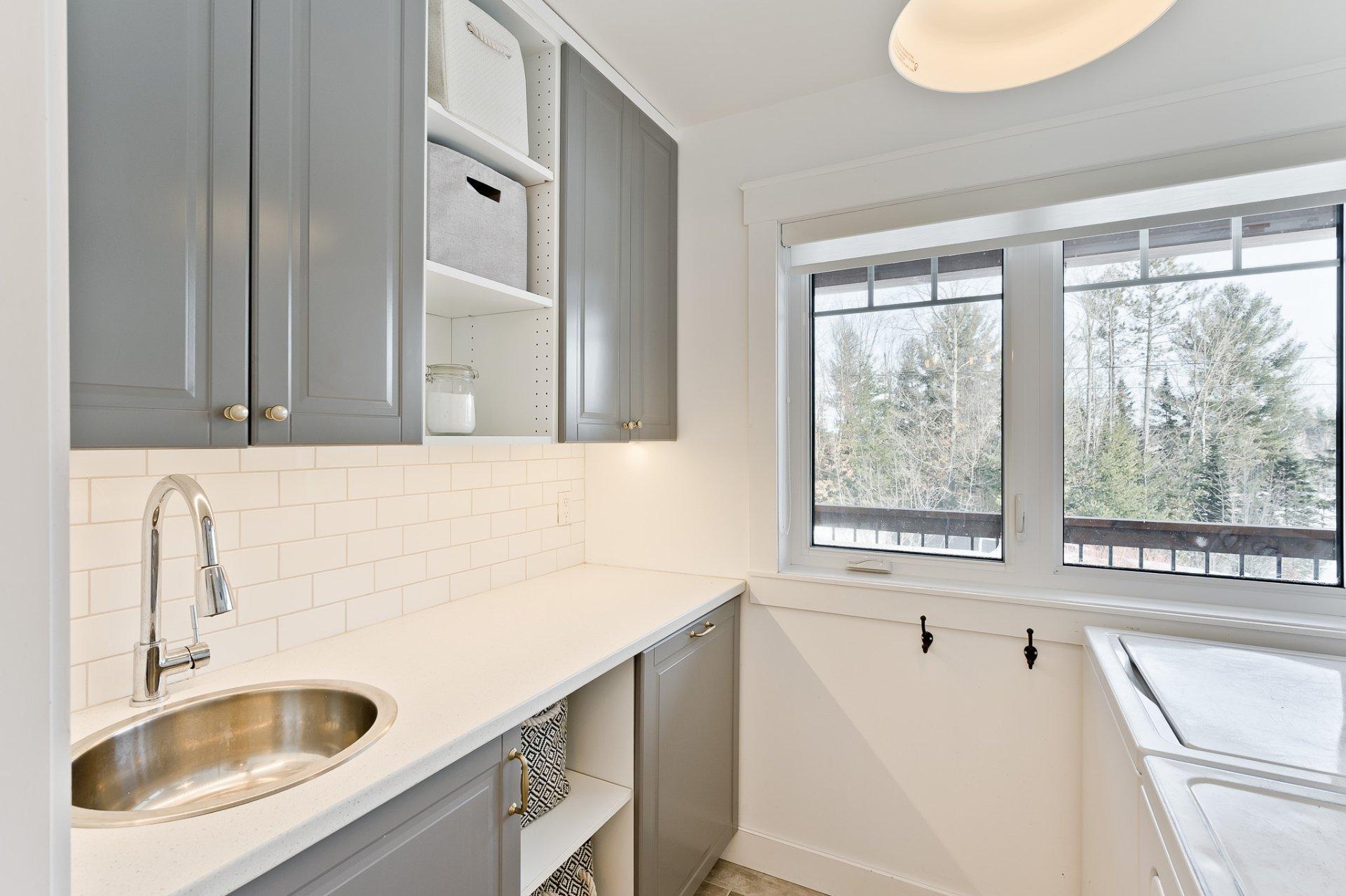 









6


Rue Armand

,
Compton,




QC
J0B1L0

