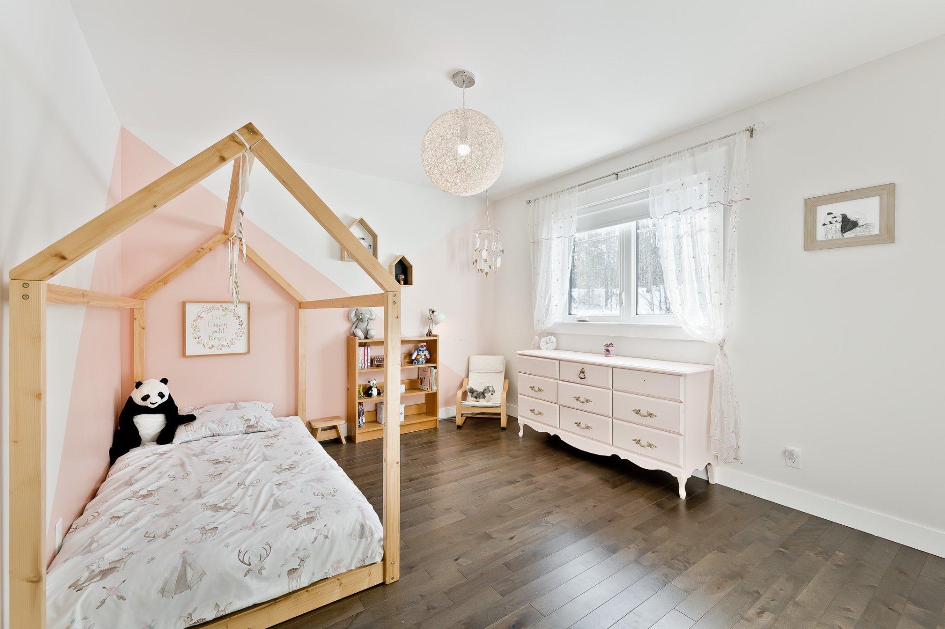 









6


Rue Armand

,
Compton,




QC
J0B1L0

