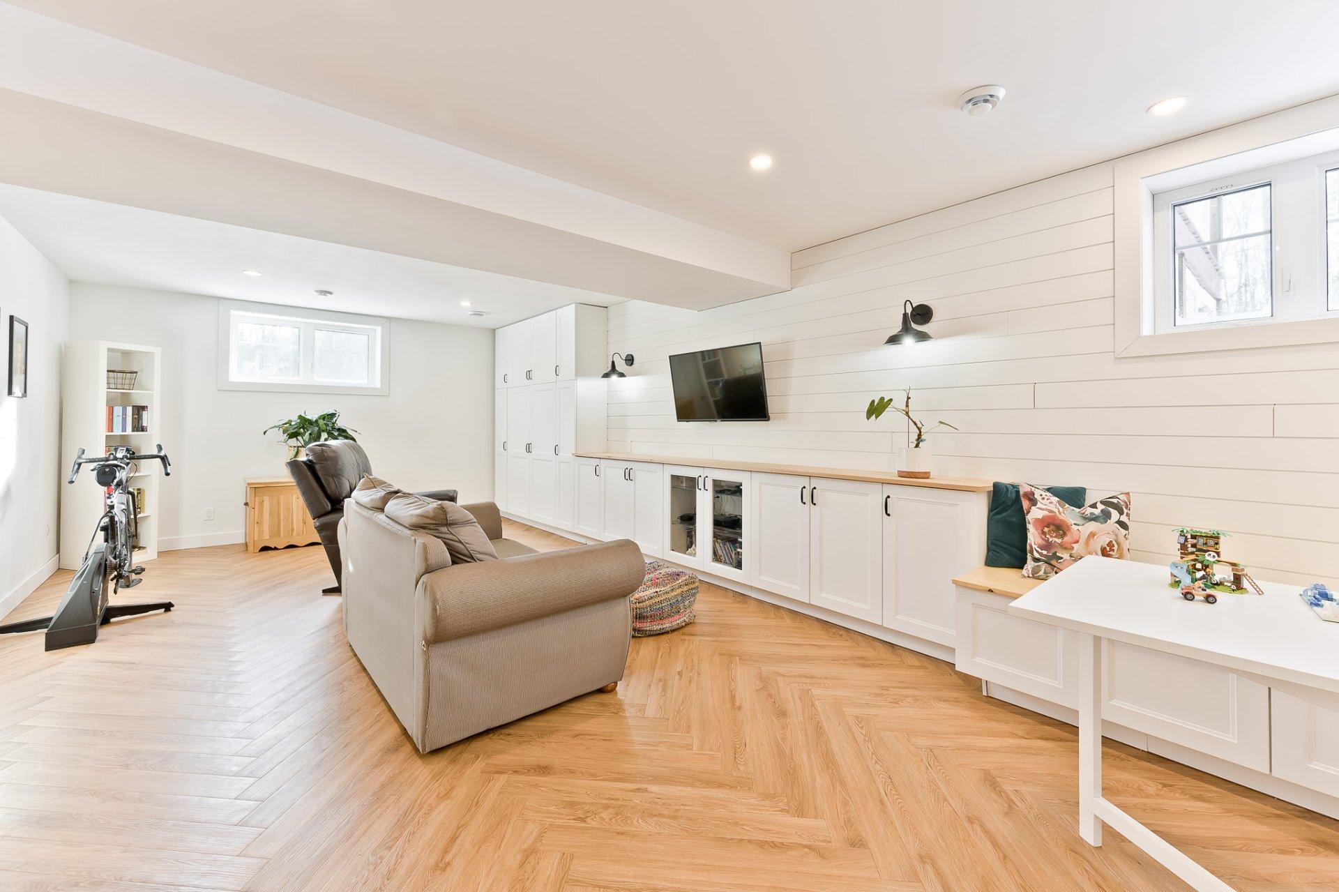 









6


Rue Armand

,
Compton,




QC
J0B1L0

