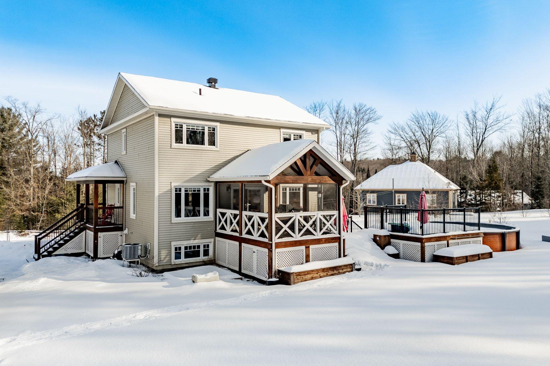 









6


Rue Armand

,
Compton,




QC
J0B1L0

