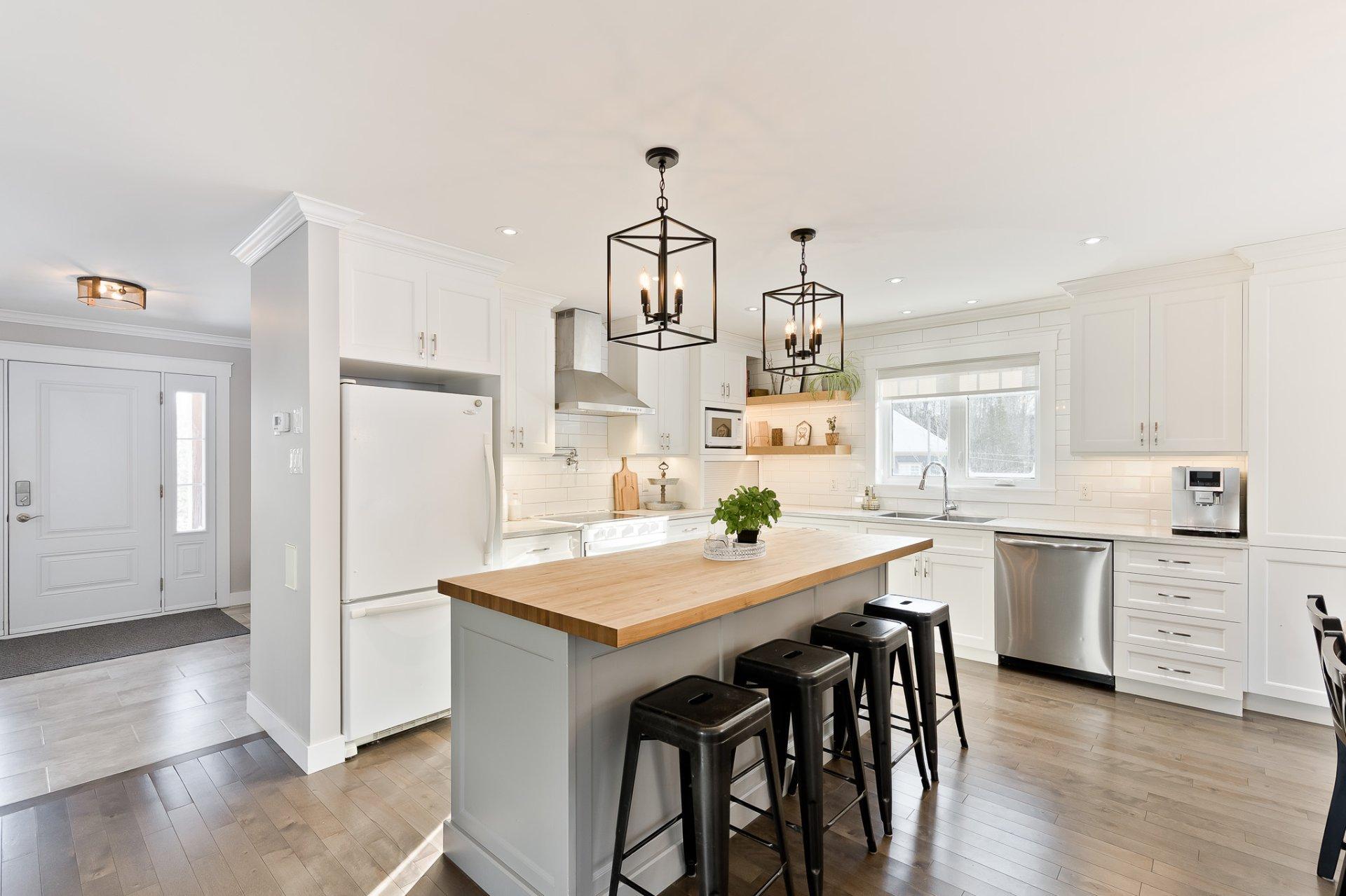 









6


Rue Armand

,
Compton,




QC
J0B1L0

