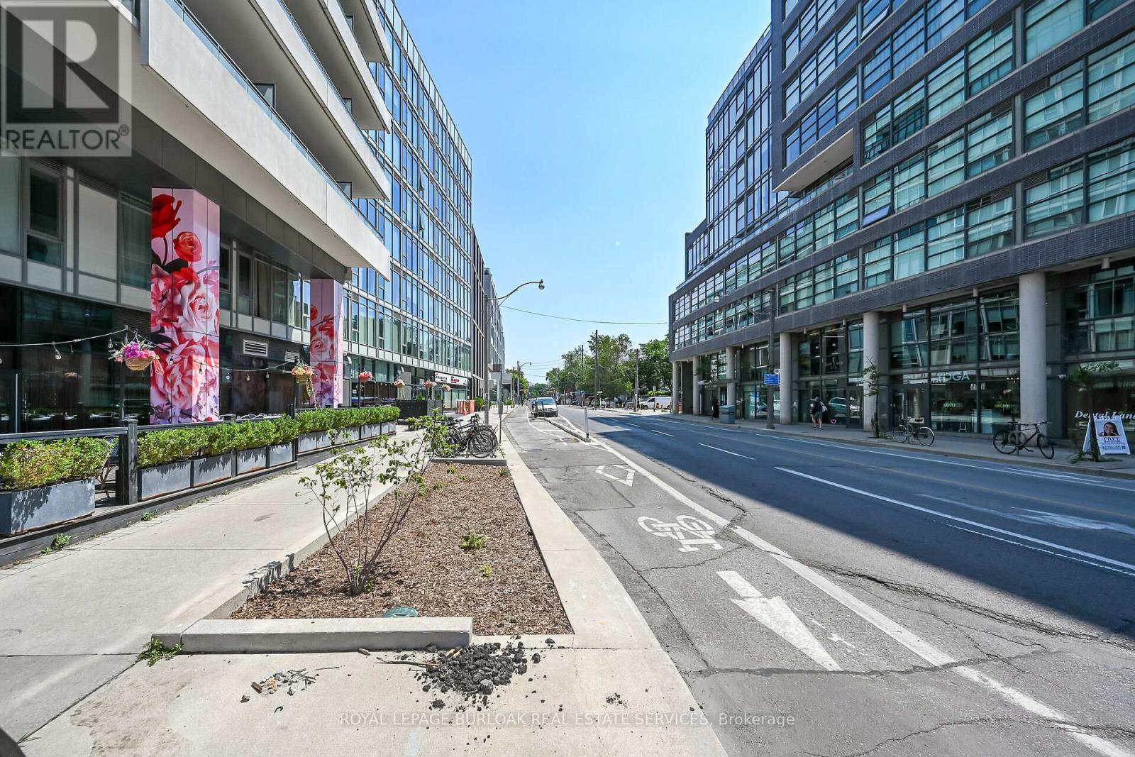 












902 - 1201 DUNDAS STREET E

,
Toronto,




Ontario
M4M1S2

