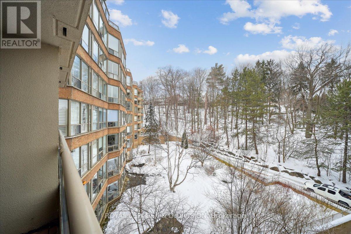 












501 - 3800 YONGE STREET

,
Toronto,




Ontario
M4N3P7

