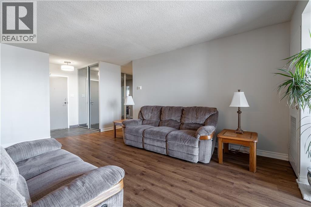 












500 GREEN Road Unit# 1218

,
Stoney Creek,




Ontario
L8E3M5

