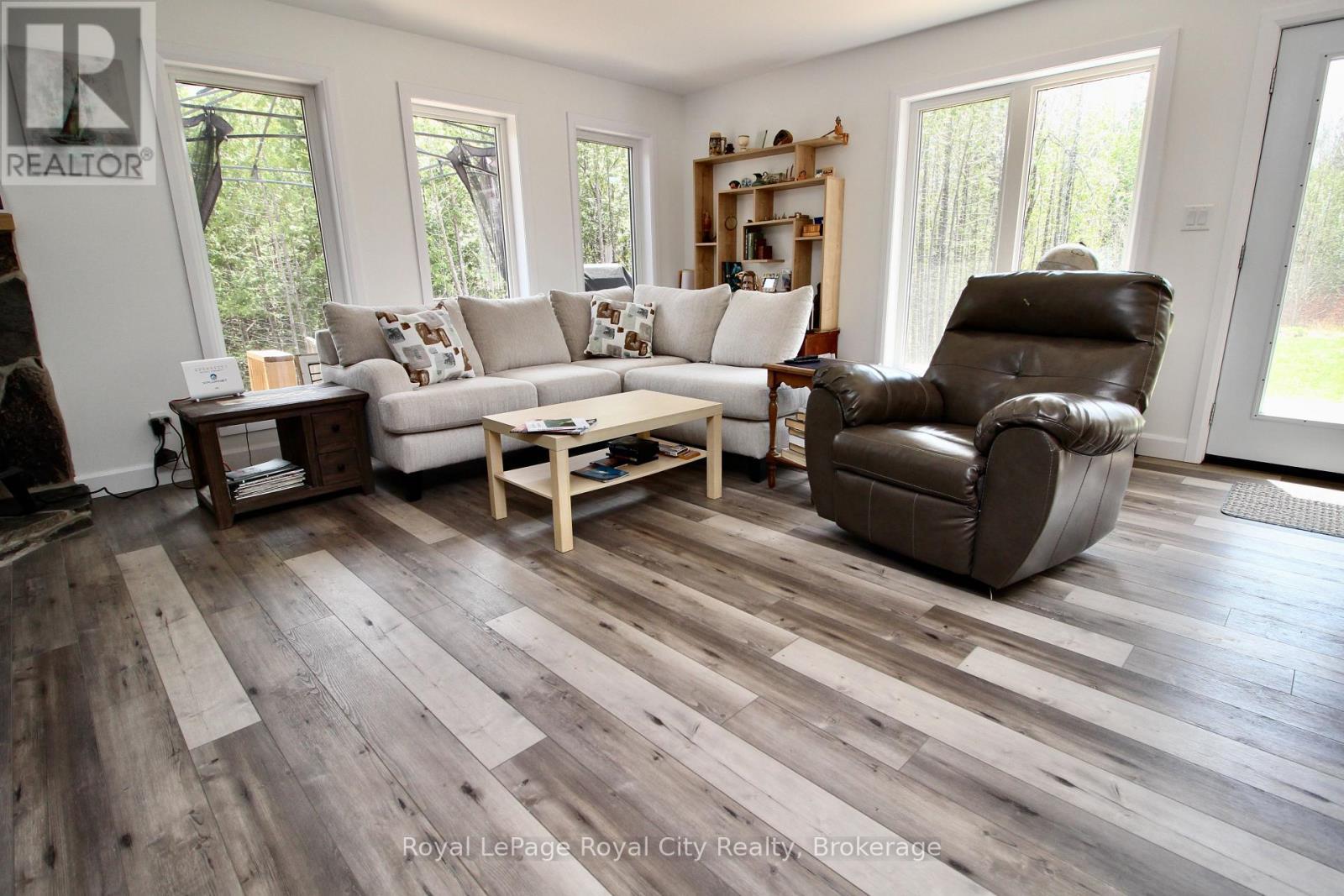 












134 MAPLE GOLF CRESCENT

,
Northern Bruce Peninsula,




Ontario
N0H2R0

