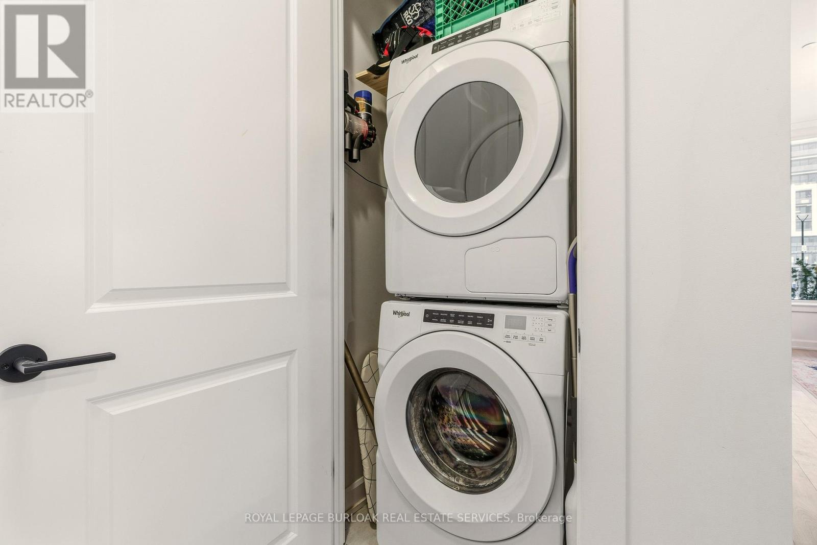 












102 - 3200 WILLIAM COLTSON AVENUE

,
Oakville,




Ontario
L6H7W6

