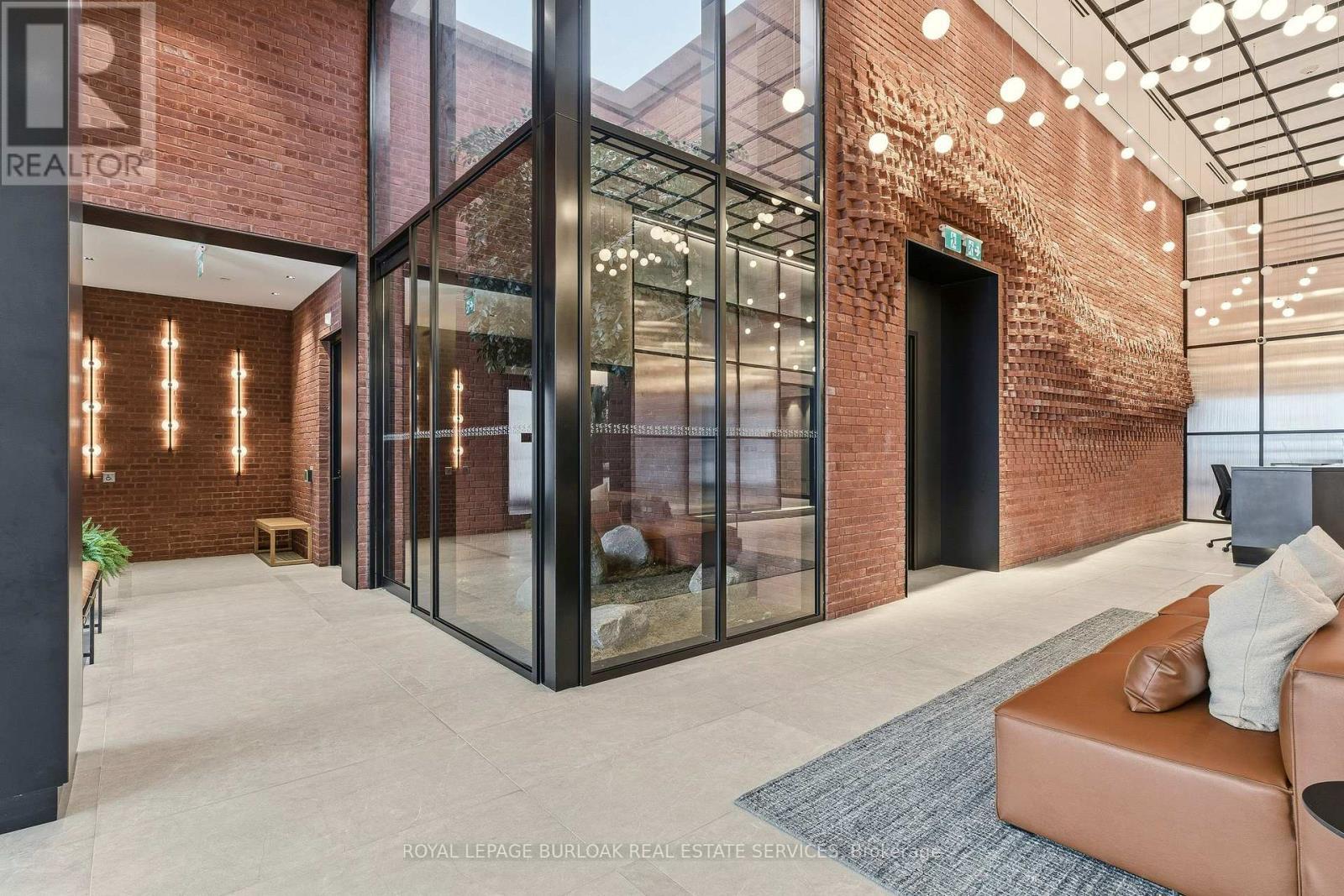 












102 - 3200 WILLIAM COLTSON AVENUE

,
Oakville,




Ontario
L6H7W6

