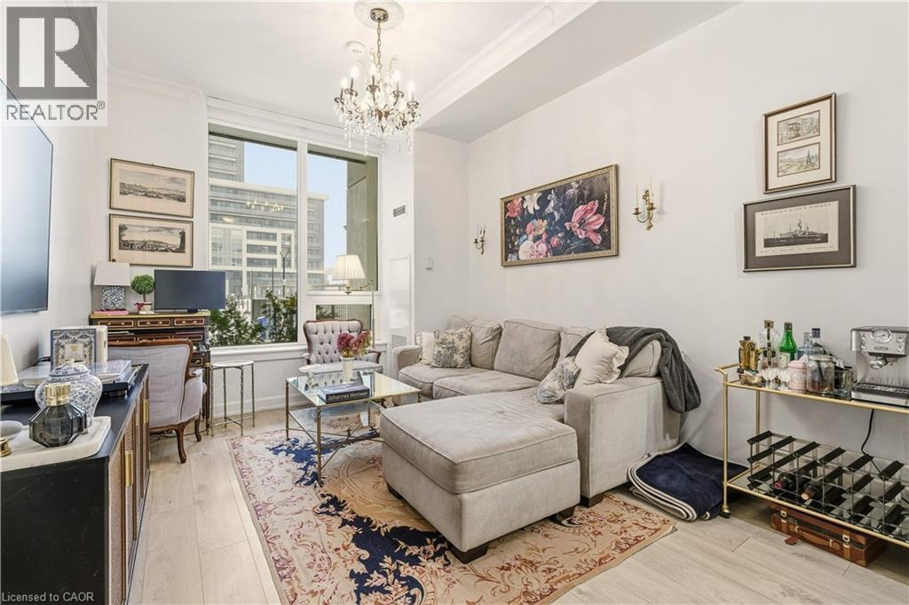 












3200 WILLIAM COLTSON Avenue Unit# 102

,
Oakville,




Ontario
L6H7W6

