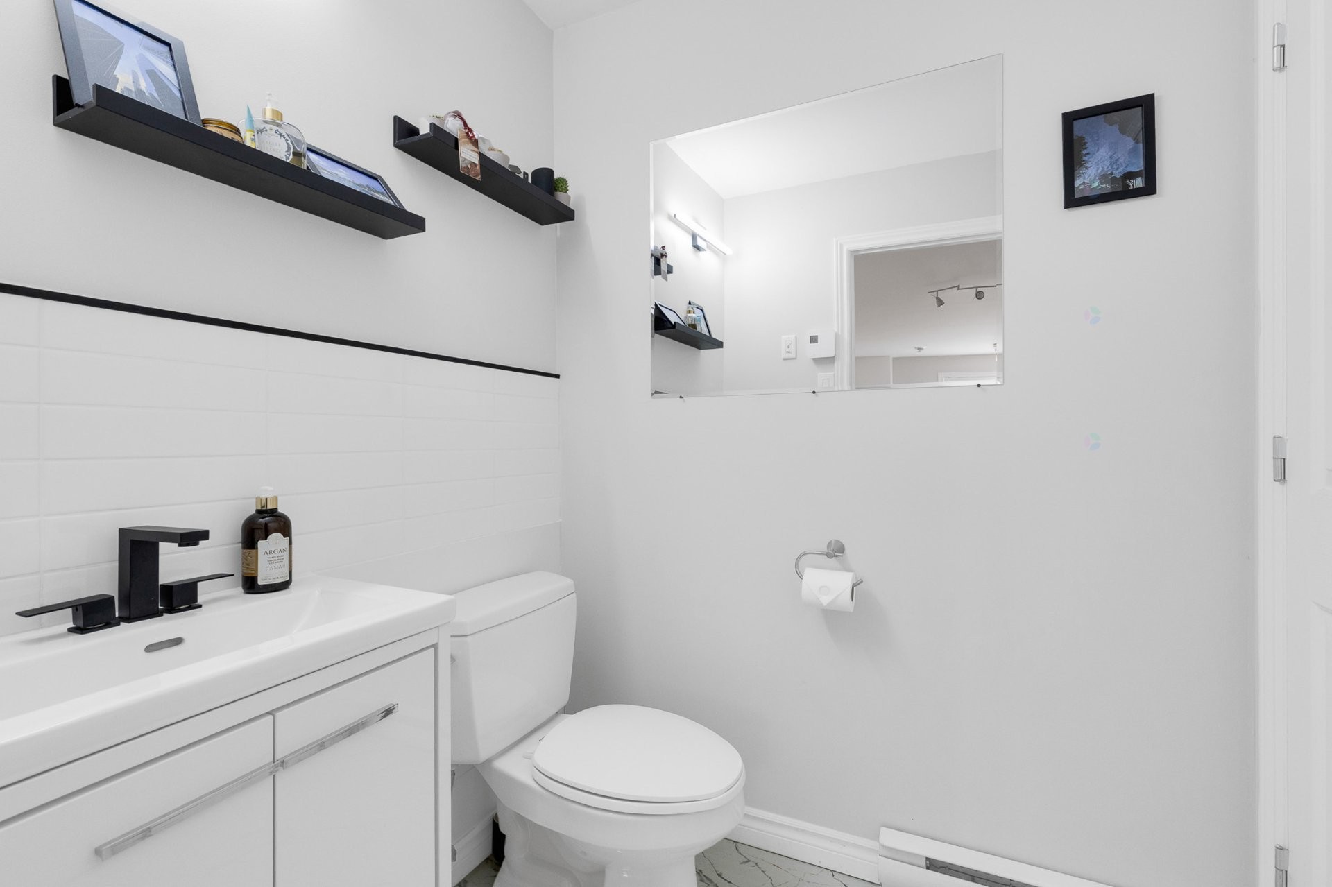 









3729Z


Rue Céline-Marier

,
Montréal (Saint-Laurent),




QC
H4R3N3

