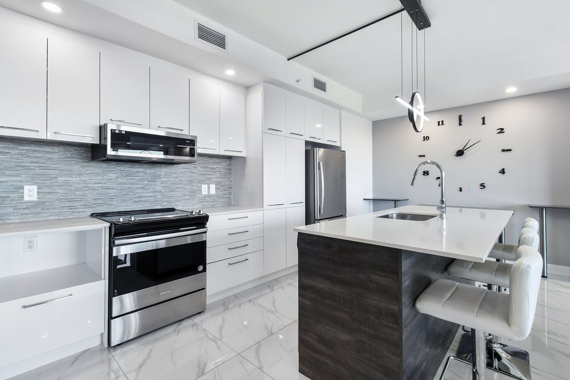 









6201


Rue d'Angora

, 513,
Terrebonne (Terrebonne),




QC
J6X0H2

