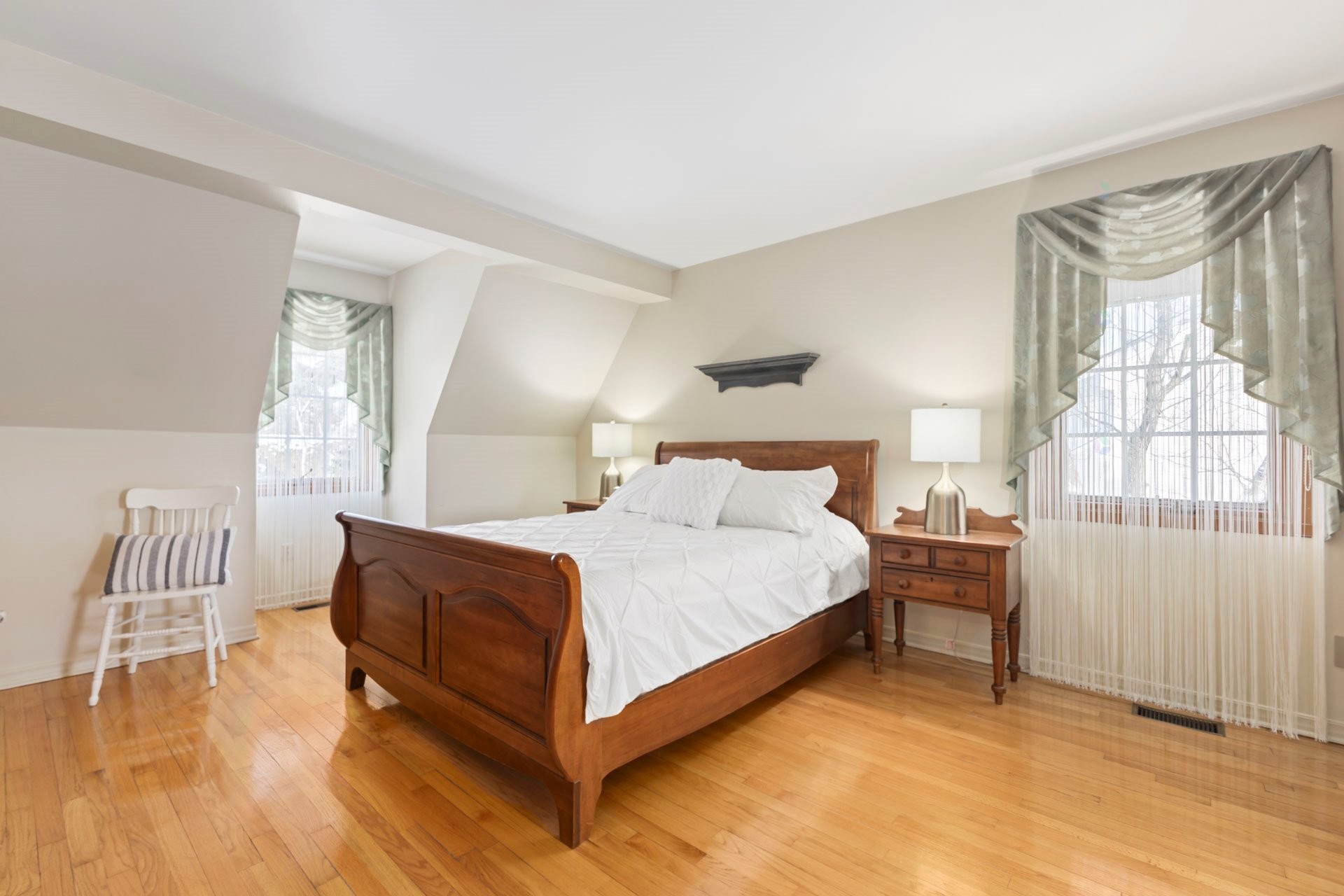 









315


Rue Boivin

,
Montréal (L'Île-Bizard/Sainte-Geneviève),




QC
H9C2B2

