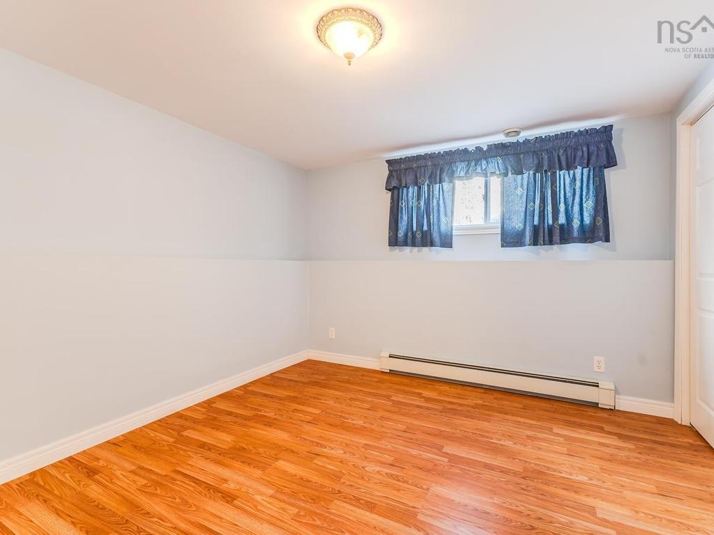 












40 Silverwood Dr.

,
Valley,




NS
B2N 6Y6

