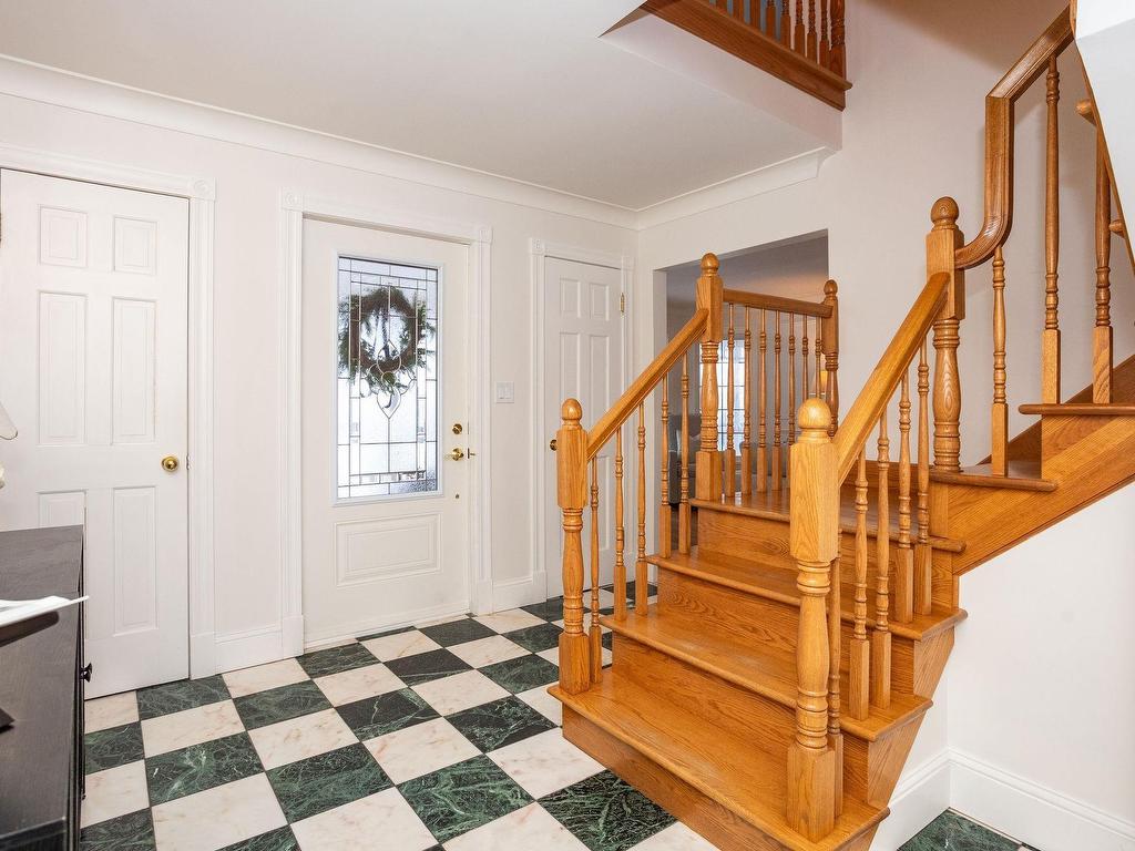 












21 Spruce Lane

,
Stratford,




PE
C1B 1M9

