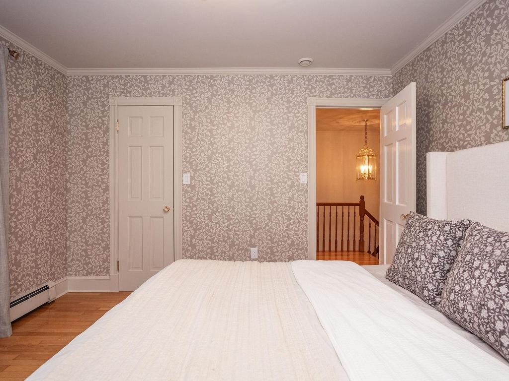 












21 Spruce Lane

,
Stratford,




PE
C1B 1M9

