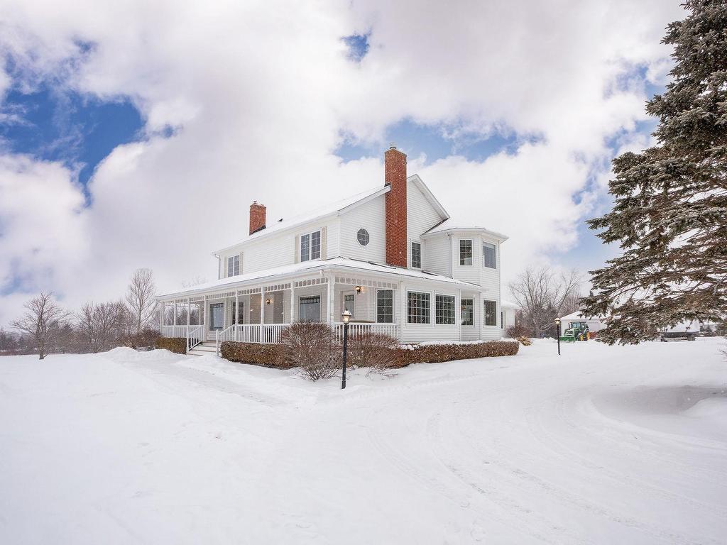 












21 Spruce Lane

,
Stratford,




PE
C1B 1M9


