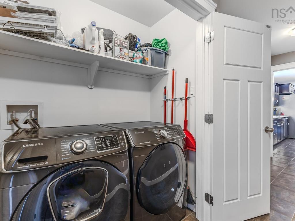 












80 Burris Drive

,
Valley,




NS
B6L 3B6

