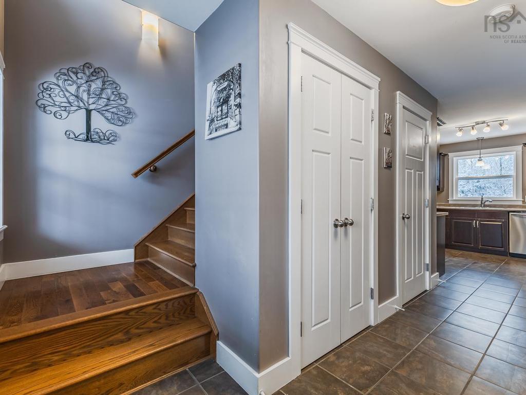 












80 Burris Drive

,
Valley,




NS
B6L 3B6

