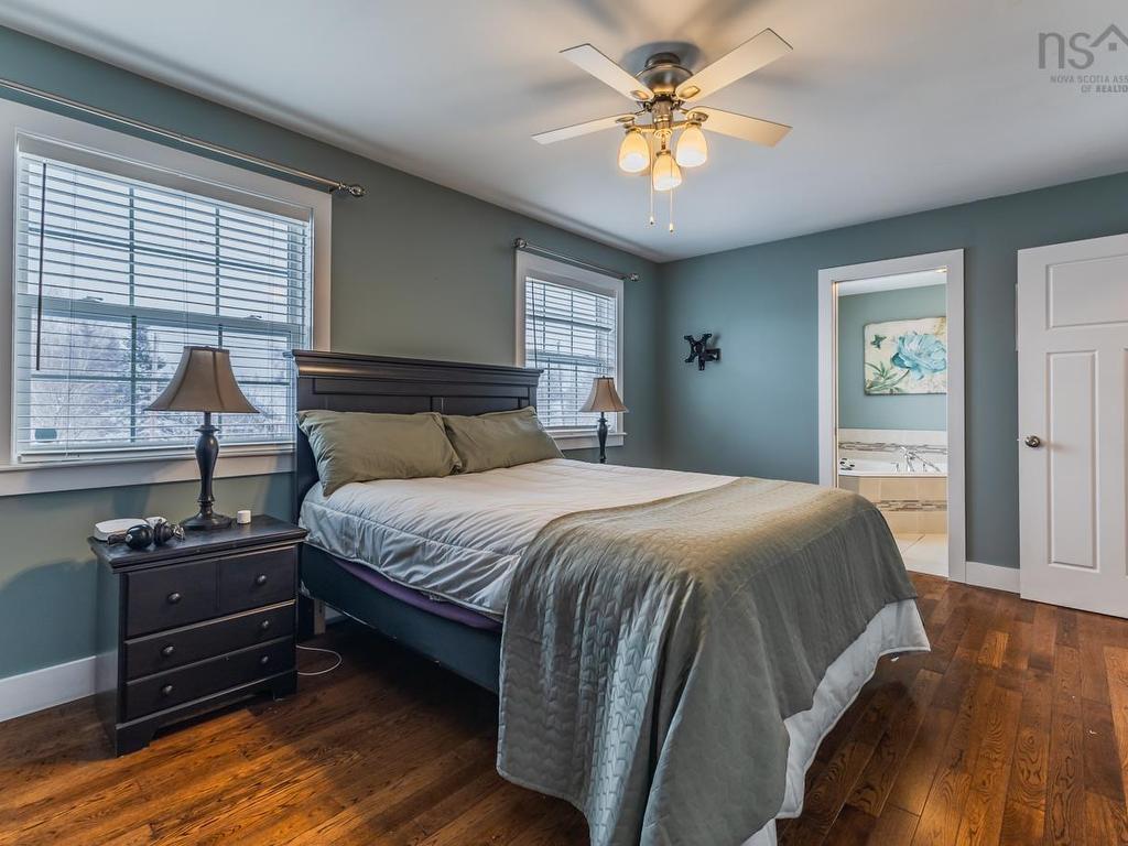 












80 Burris Drive

,
Valley,




NS
B6L 3B6

