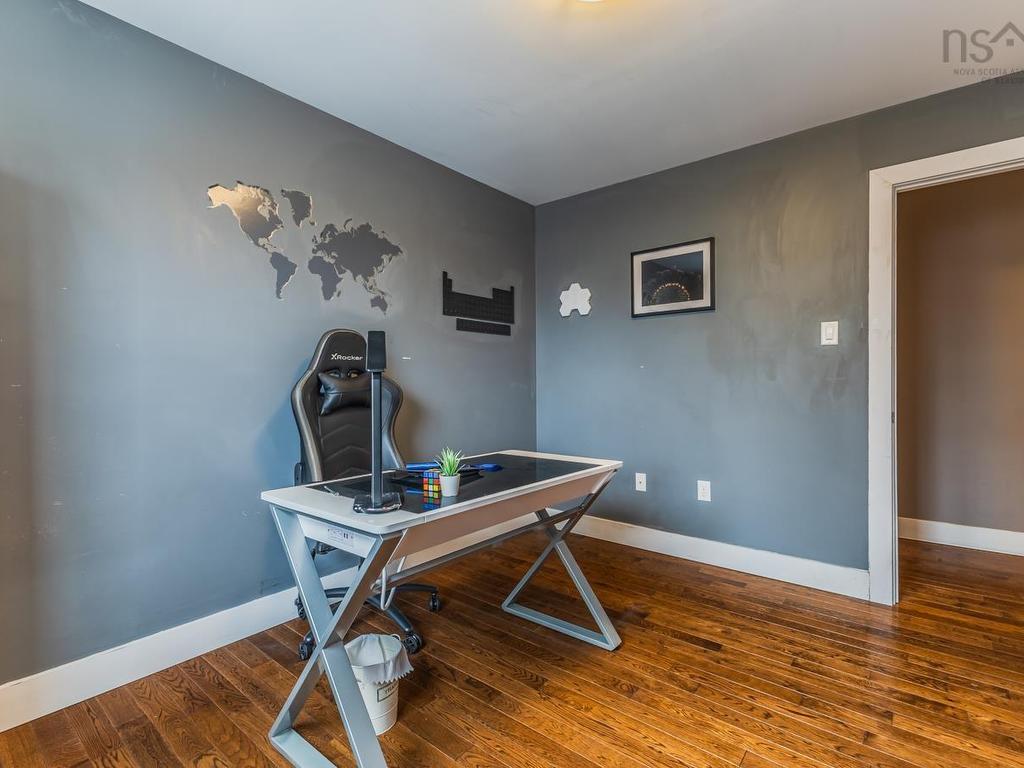 












80 Burris Drive

,
Valley,




NS
B6L 3B6

