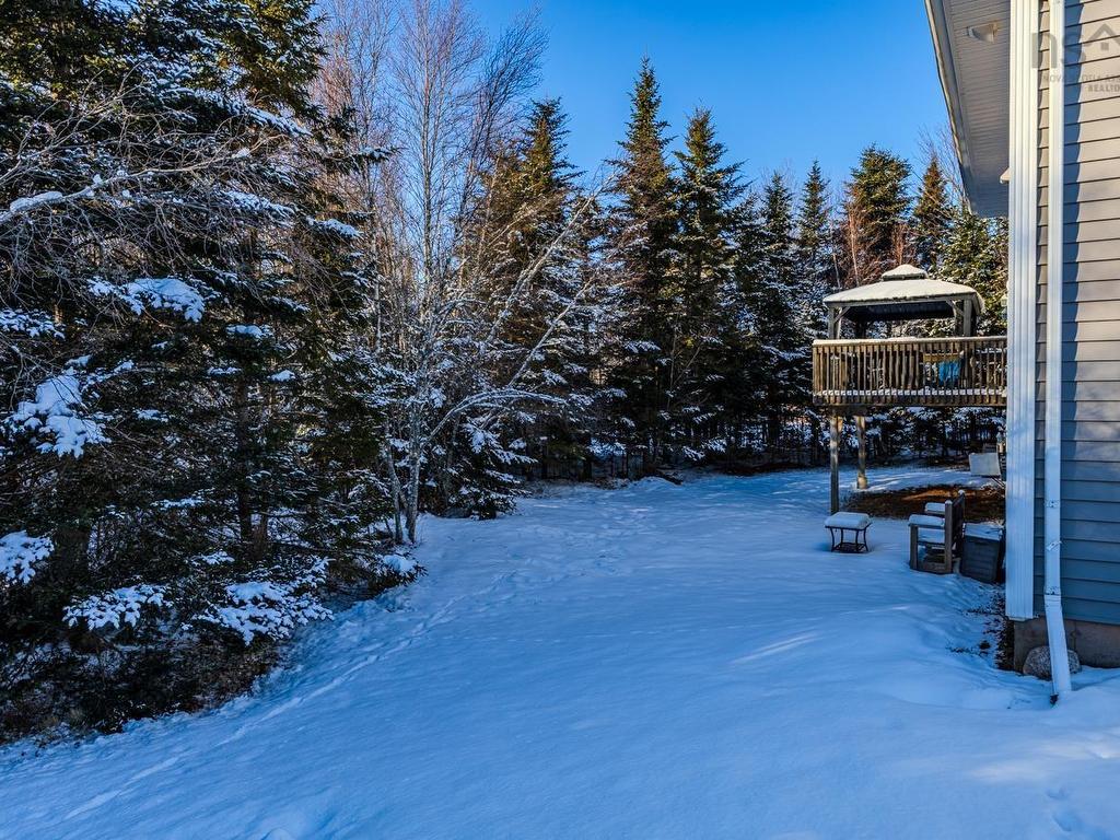 












80 Burris Drive

,
Valley,




NS
B6L 3B6

