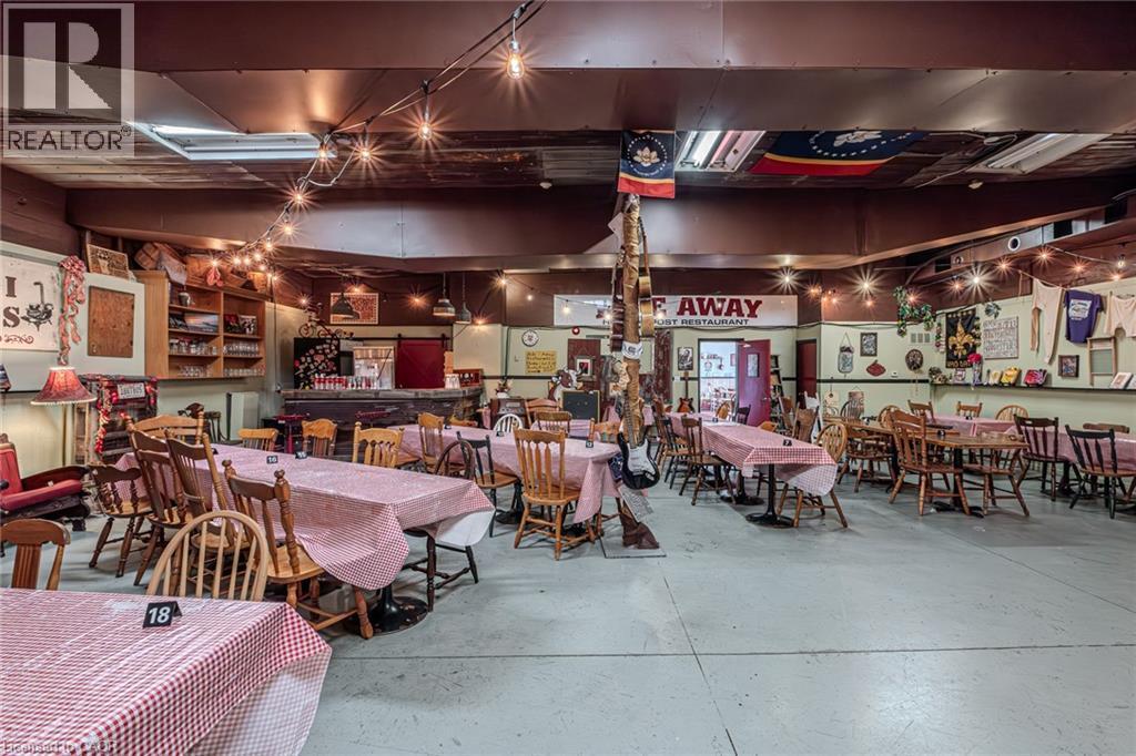 












4 ALBERT Street

,
Langton,




Ontario
N0E1G0

