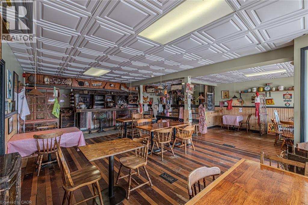 












4 ALBERT Street

,
Langton,




Ontario
N0E1G0

