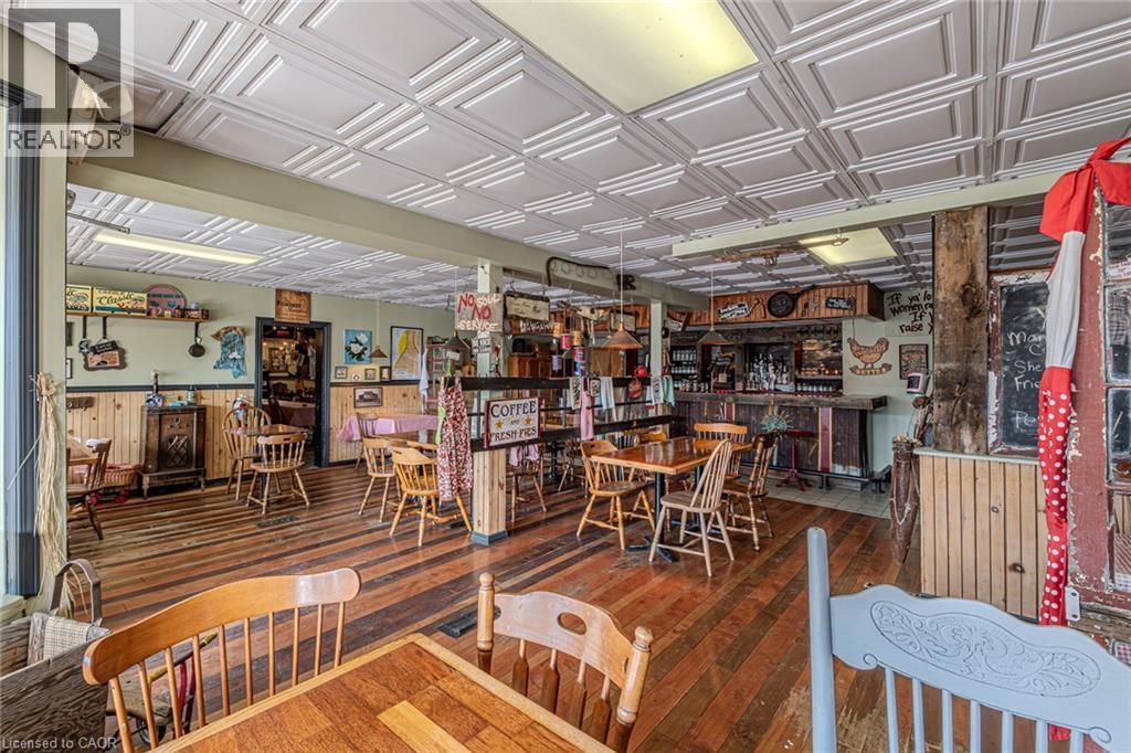 












4 ALBERT Street

,
Langton,




Ontario
N0E1G0

