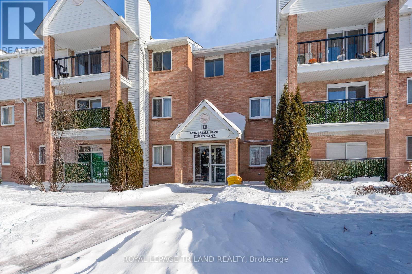 












97 - 1096 JALNA BOULEVARD

,
London South (South X),




Ontario
N6E3B8

