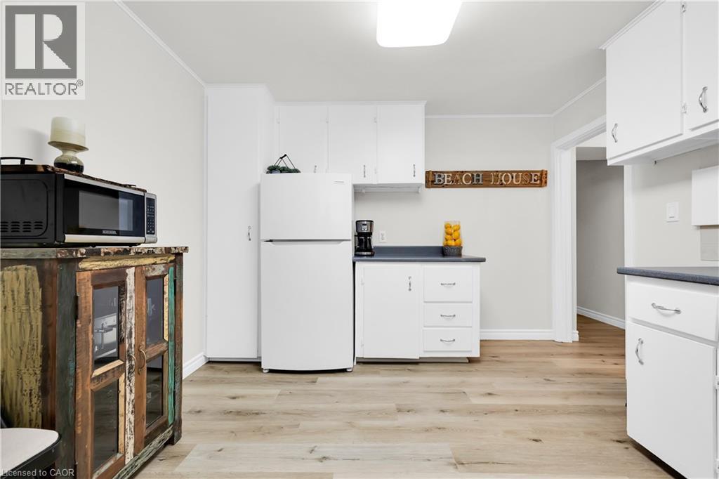 












1347 LAKESHORE Road Unit# 24

,
Burlington,




Ontario
L7S1B1

