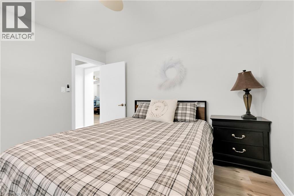 












1347 LAKESHORE Road Unit# 24

,
Burlington,




Ontario
L7S1B1

