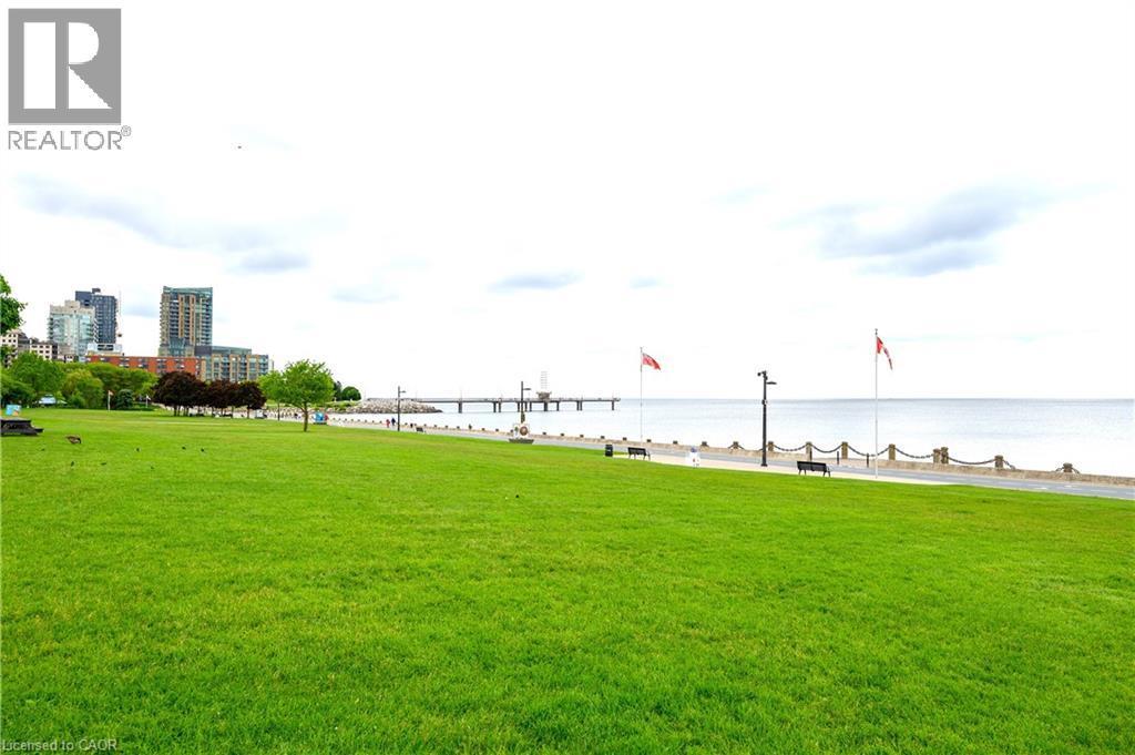 












1347 LAKESHORE Road Unit# 24

,
Burlington,




Ontario
L7S1B1

