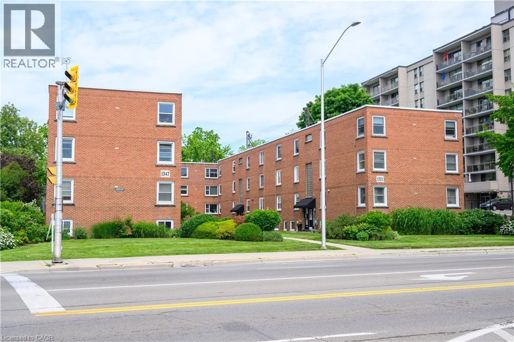












1347 LAKESHORE Road Unit# 24

,
Burlington,




Ontario
L7S1B1

