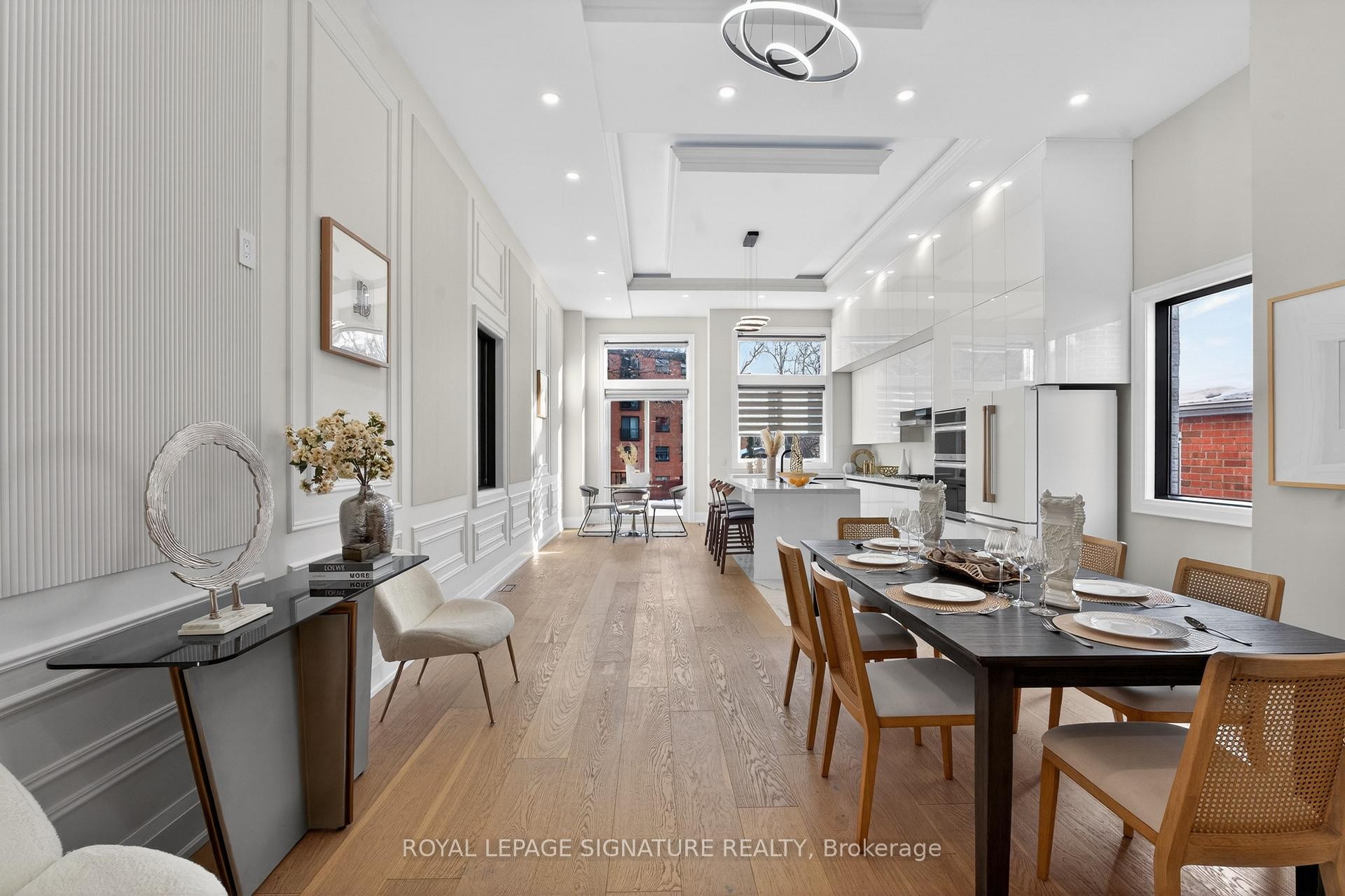 









245


Ferris

Road,
Toronto,




ON
M4B 1H2

